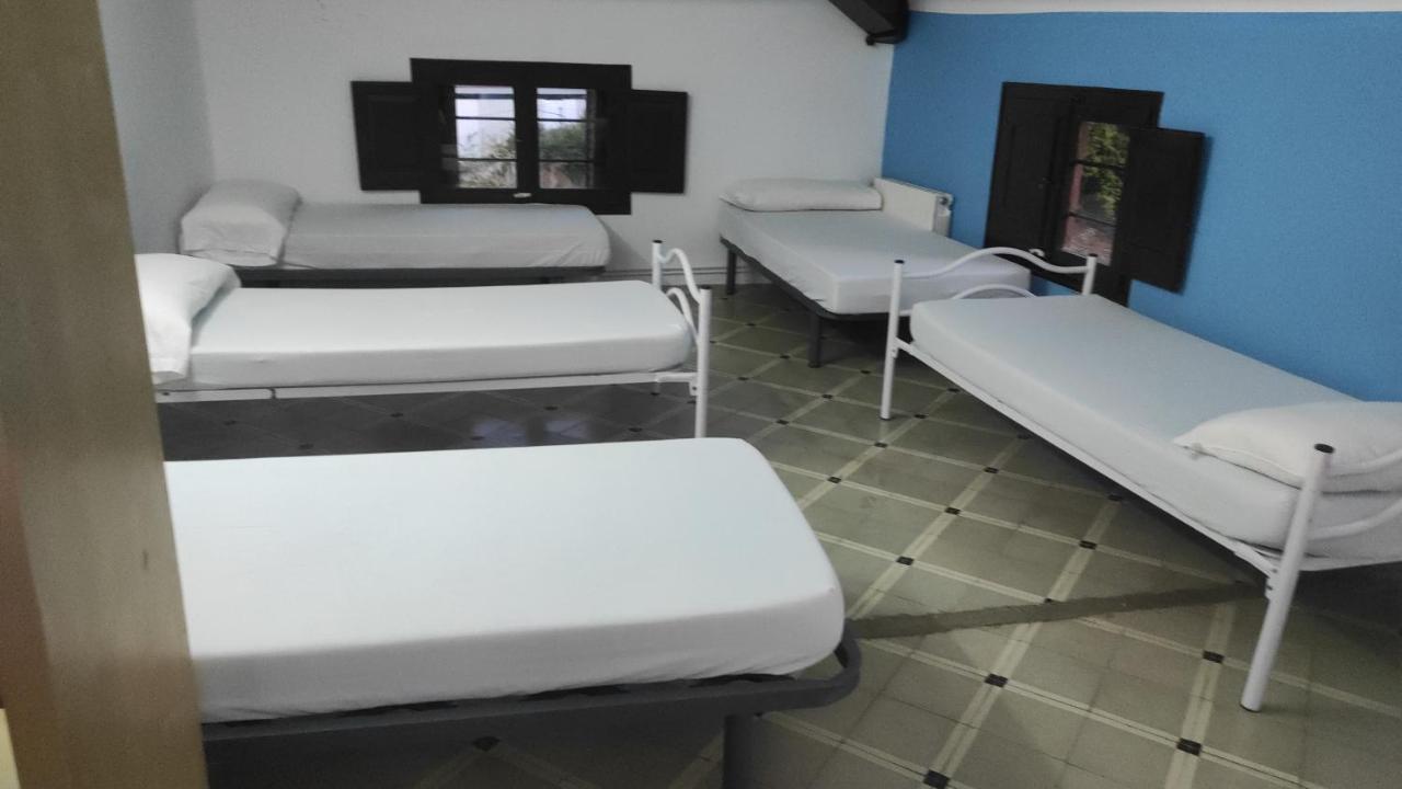 Can Rabassa Hostel Vallromanes Ngoại thất bức ảnh