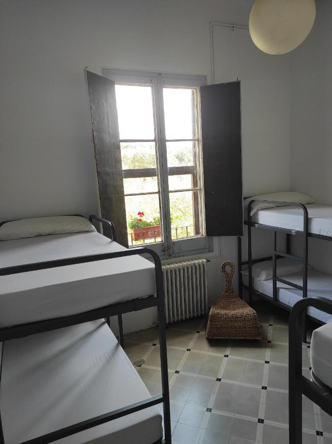 Can Rabassa Hostel Vallromanes Ngoại thất bức ảnh