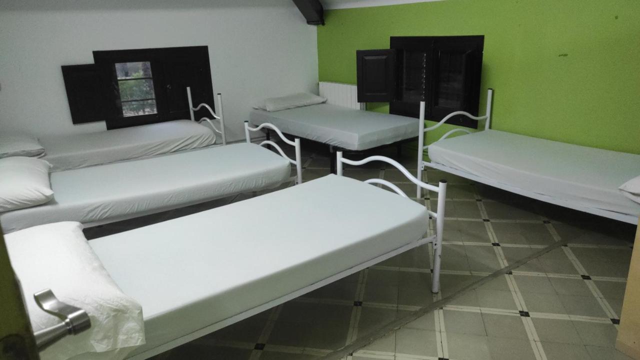 Can Rabassa Hostel Vallromanes Ngoại thất bức ảnh